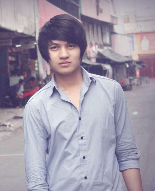 Ryan77657606's profile picture. TuTi (Tukang Tidur)