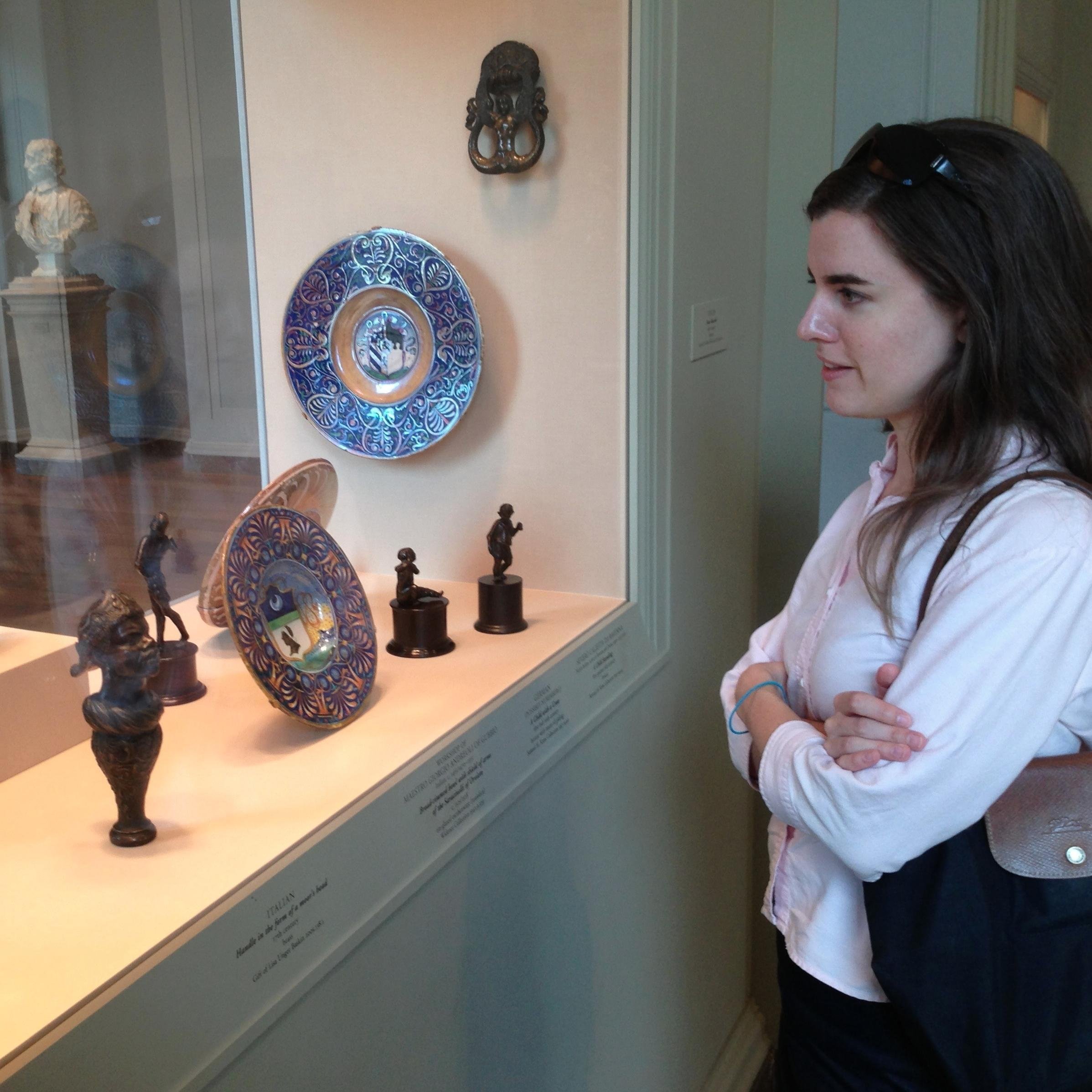 Art history professor @cerritoscollege. Museum goer. Ceramic enthusiast. 

