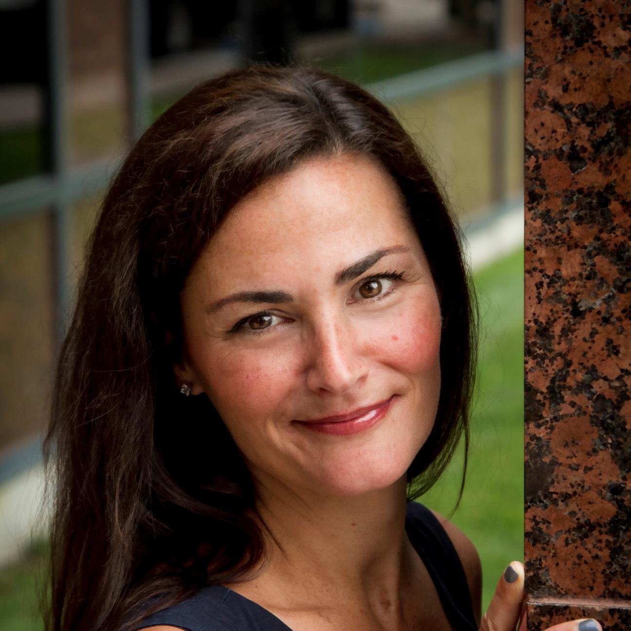 EvieAnsell's profile picture. @McCann Worldgroup.  Senior Recruiter for Analytics, Account & Strategy.