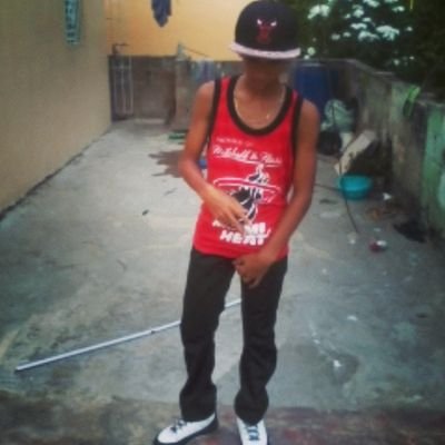 Instagram ( @bryanruiz19 )