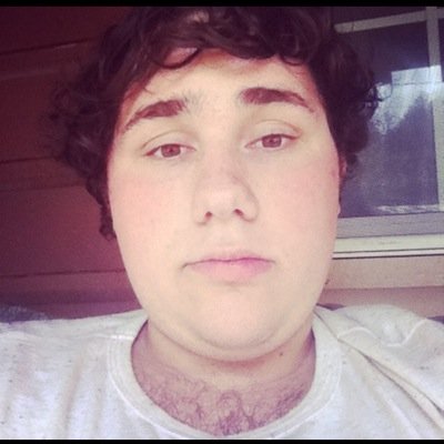 Im Brennan so hit me up! Snap me: its_brens  Txt it! #basketball #single #staytrippy