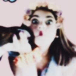 |Esta es una cuenta de los primeros fans club de Tini en ARG| 
Vive tu vida*