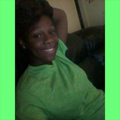 FollowMeOnIg:x_trvpgirldayday
Kik:SimpleMe214
Beauty 
RipNyNy&Mal