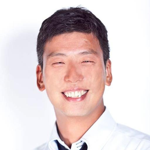 TetsuoKishibe's profile picture. 娘9歳、息子5歳ほとんど子供の話題しか持ち合わせておりませんが、サッカー、落語大好き。時事ネタや何気ないけど、笑えるつぶやきには反応してしまう。日課は子供の送り迎え、洗濯。
ecサイト「グランドルー」のてんちょうやってます。