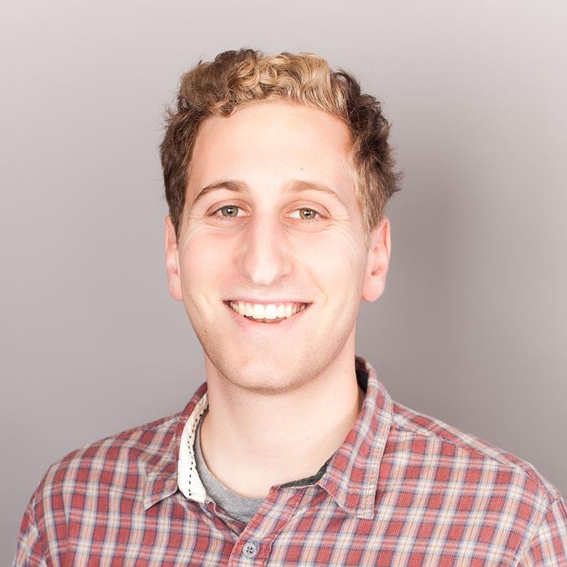 engineer. builder @workpop. does things with keyboards. the piano and the code kind.
