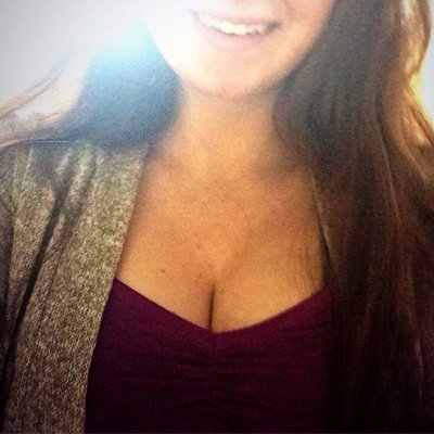 An anon country girl that wanted to tweet shit she'd be judge for on her personal. Don't dm me just for nudes, have some respect. Thanks. Thats all. Follow(: