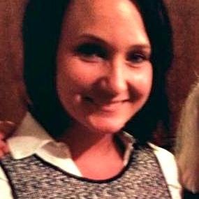 ms_sara_glaser's profile picture. Systems-Thinker. Connector. Organizer.  Facilitator. Activist. Feminist. Change Agent. Filmmaker. Fun-Lover. Green MBA. Architect of the future.