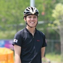 the former leader of the Korea Inline Skate Patrol, MTB Rider, Snowboard Instructor, Professor about the Game Project Management mmmm Etc