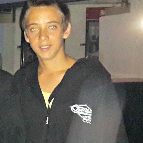 Tomorrowland mi deseo a cumplir ♪♫  , la electrónica y ntvg mi ♥♥