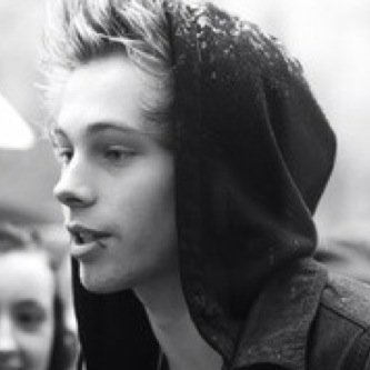 MatthewScottyOC's profile picture. Wannabe investagative reporter. May not have powers, but can write one hell of a story about those who do. || Marvel RP | Single | Gay | #ProjectLG