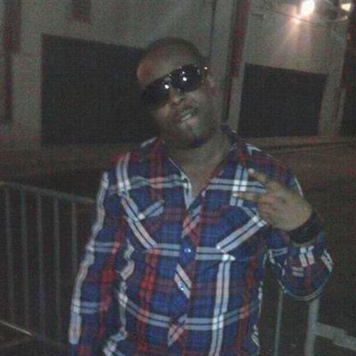 Profile Picture of Moses Moore (@mosesmoore1987) on Twitter
