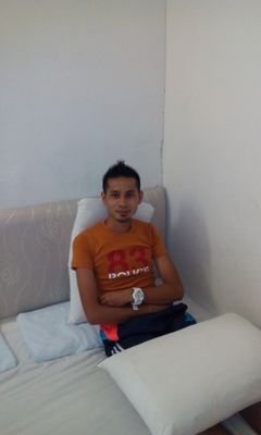 fareezz120's profile picture. 