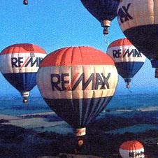 Estate Agent with Remax Masters waiting to assist you selling your property in Blairgowrie & Bordeaux. 🏡Long time Bordeaux resident.