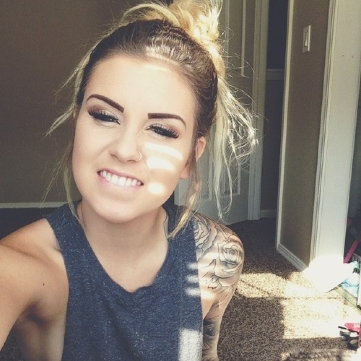 I'm a teen who tweet about life, relationships, love & more. ღ Life isn't always easy, but it's worth it.
