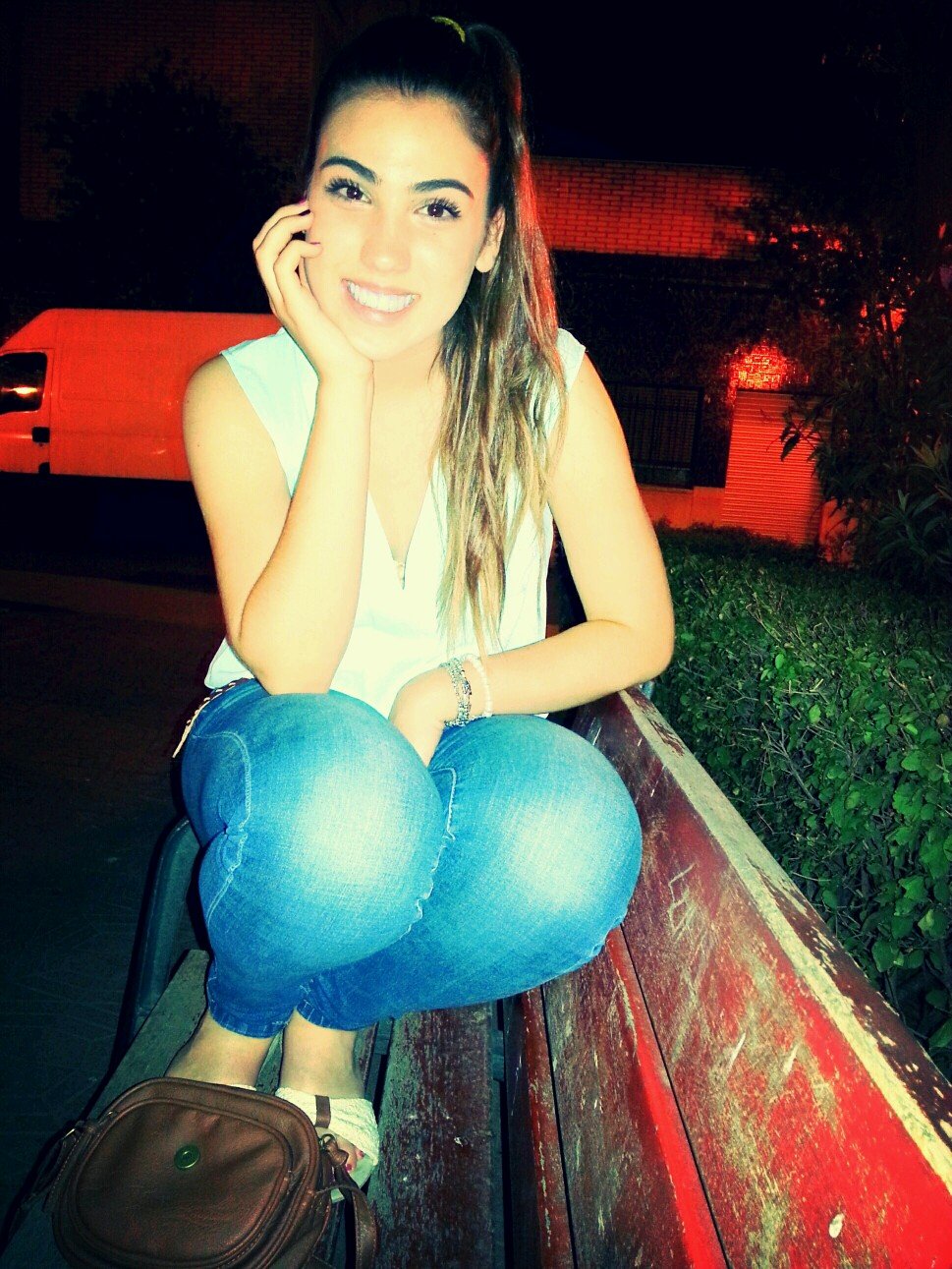 Arooamiralles's profile picture. #39.