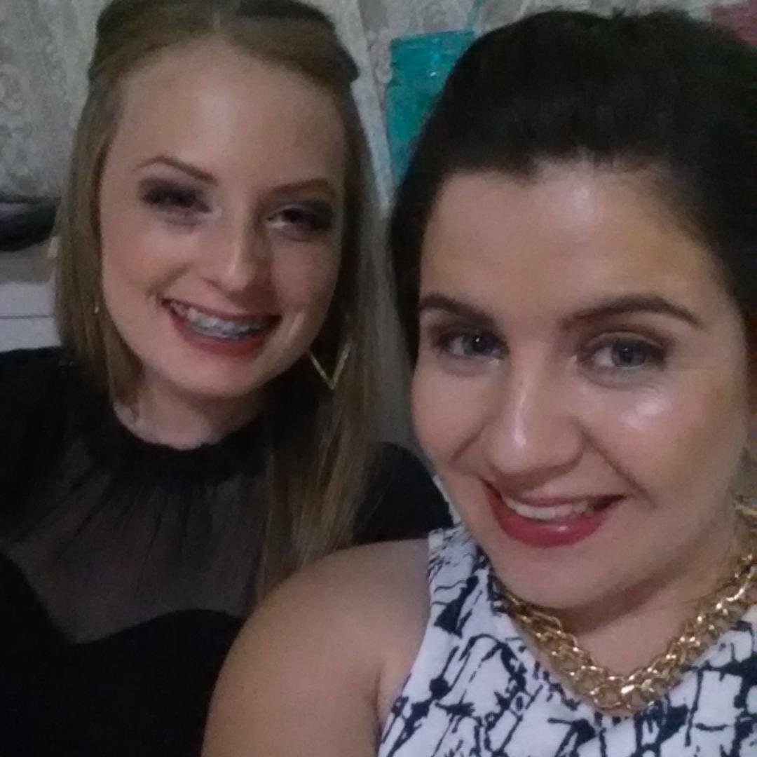 saywhat_meg's profile picture. Two young Uni students living together. I recount the things my roomate Megan says that I feel the world needs to hear