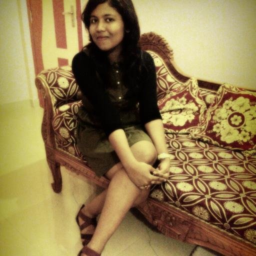 Doc in making / still waiting for my #McDreamy / wants to make a difference/ Chocolate lover / #cloud 9 / optimist / #Dibrugarh !! :)