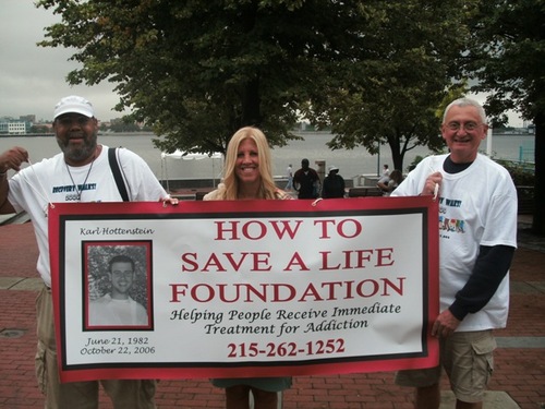 howtosavealife_'s profile picture. education, advocate, and elicit awareness for recovery from drugs and alcohol.