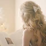 Blog literario dedicado a la literatura juvenil, música, películas y más secciones. Un libro nos cambia y su mundo nos apasiona.
amanecerconloslibros@gmail.com