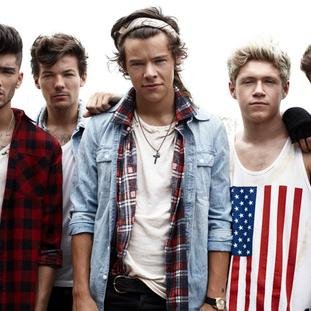Hey :) Jestem zwariowana , inteligentna i kreatywna . Lubię rysować ^_^ . Kocham 1D .                            You Complete Me . You Followed Me !