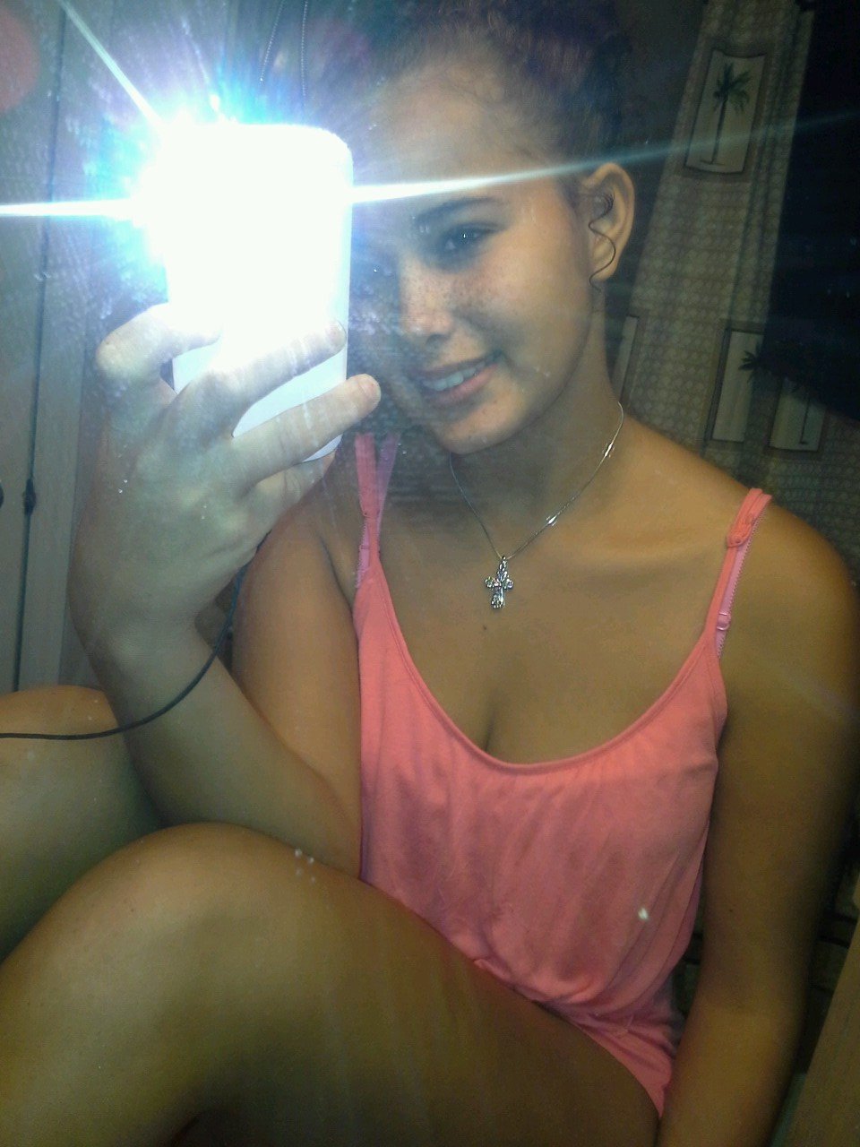 ONCE YOU LEARN TO LIVE FOR YOURSELF LIFE BECOMES EASY (: