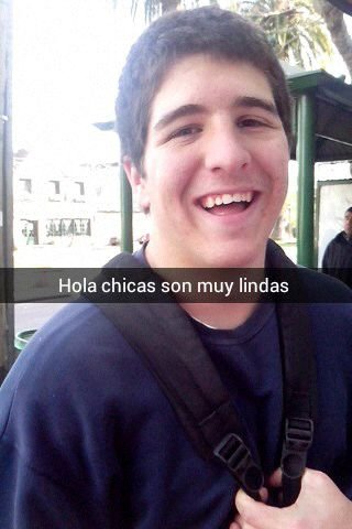 Tu vida no es peor que la mia. Especialista en pizzas y en cagarla. No tengo wasap