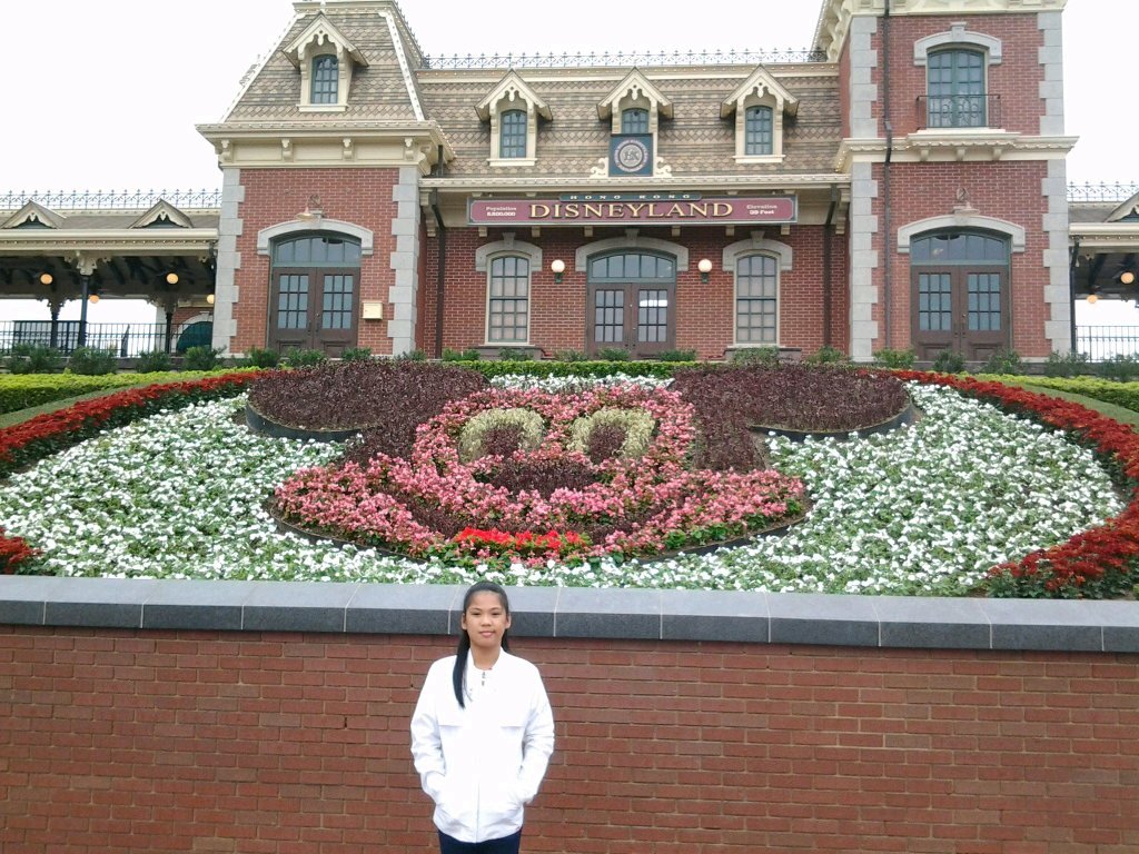 Chloe_Rhoanne's profile picture. 