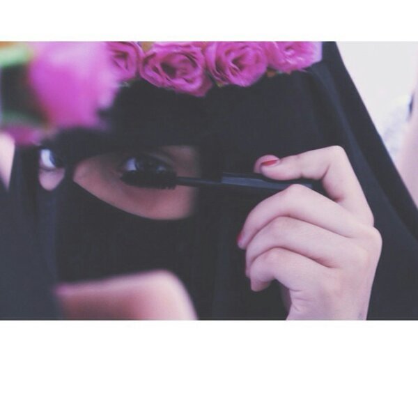 ‏ليه تتكبرين؟ والناقه اغلئ منك