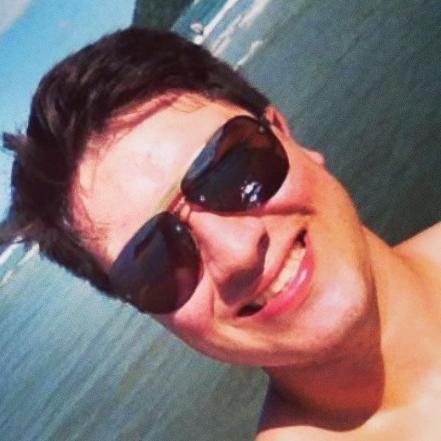 Ser feliz sem motivo é a mais autêntica forma de felicidade.
