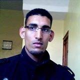 تسألوني من أكون .أنا حلم يصعب أن يكون وقدر محتوم
أنا طائراً بلآجنآآح ومسآآفربلآ آورآق بحراً بلآ مرسى
ومهآآجر بلآ وطن أنا شمس بلآ شعآآع وليل بلآ نهآآر