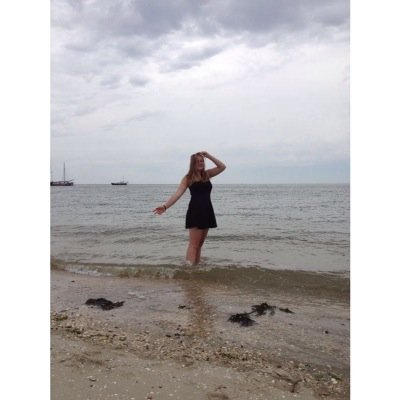 xMarijeR's profile picture. I put the tit in attitude