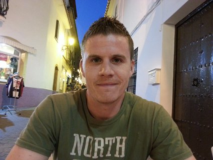 OwenGunn1's profile picture. Graphic designer specialising in freelance private/commercial graphic artwork & website design.
Accomplished traditional Artist/Painter