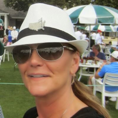 viviantomberlin's profile picture. 