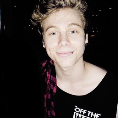 ohgodclifford's profile picture. chill the wanker out | band acc/4 cries/5