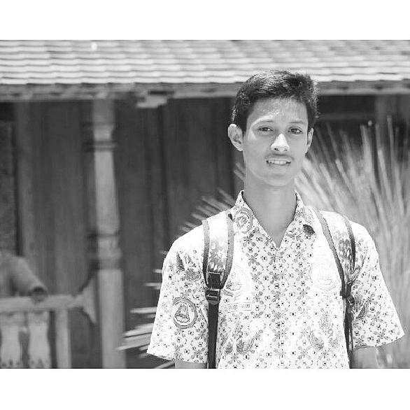 Skateboarder