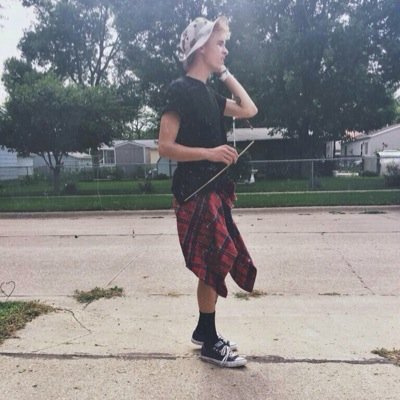 free follow from @l0ljack follow her pretty pls
