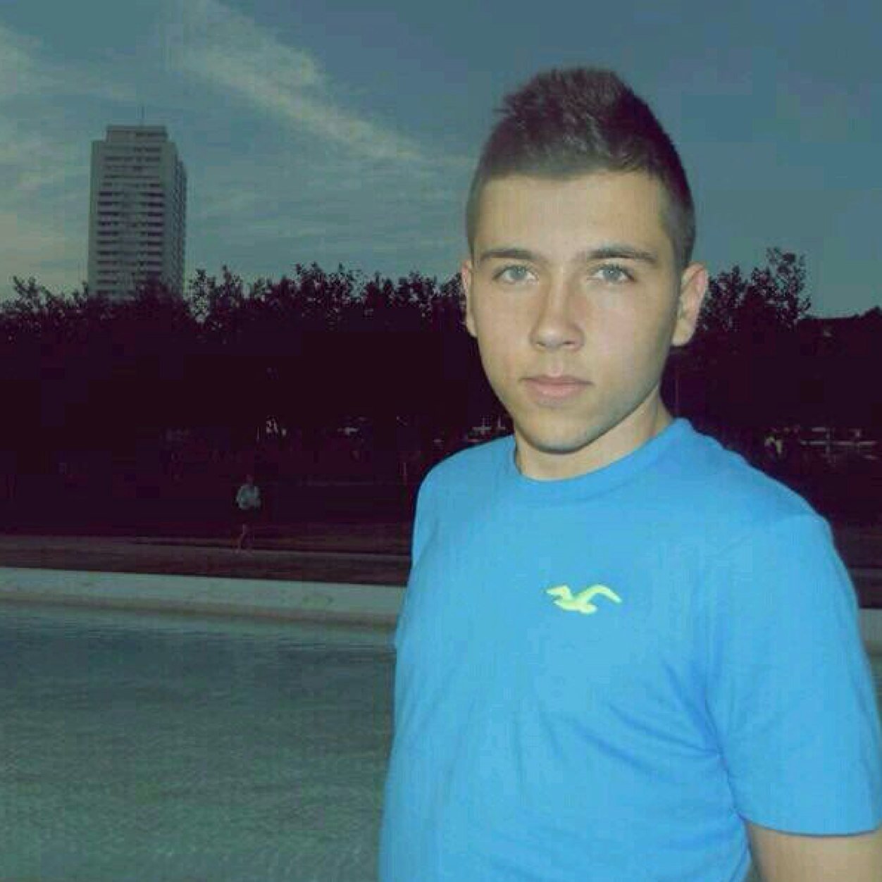 huichopt's profile picture. Electronic pop music. Diseño y arte urbano. Hombre mexicano con grandes metas