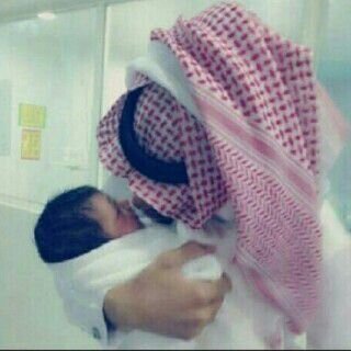 ‏‏‏‏شَخِصّيّهّ مُزّاجَيّهّ احَتّرًمُ مُنَ يّبُادًلُنَيّ الُاحَتّرًامُ (؛ ابو حمودي