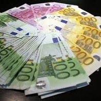 Premiere bankroll (debut 100, objectif 200) - 203,93 / Deuxieme bankroll (debut 100, objectif 300) - en cour