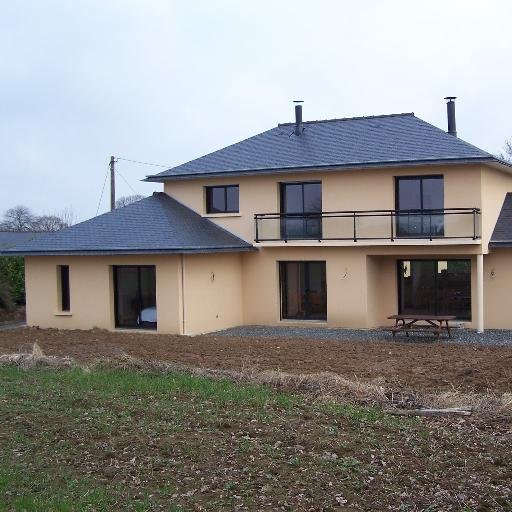 Maître d’œuvre en bâtiment, Michel Perigois propose un service complet de suivi durant les projets, de la conception à la construction.