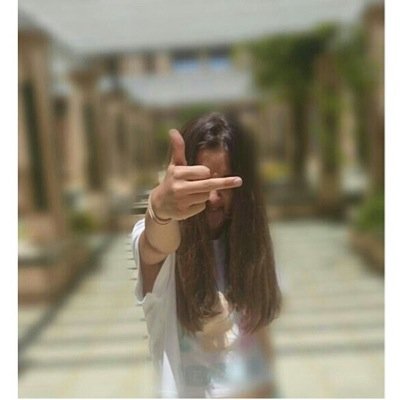 ¿Idola? @anita211_ ¿Mi sueño? Conocerla ¿Cancion favorita? Carrusel ( version de ana ) Un 6.08.2014 me siguio