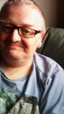 from nottingham but now live in norfolk. am 42 and live with my partner. i am mad,loyal,friendly,easy to get to know!! i love erasure,steps, madness!!