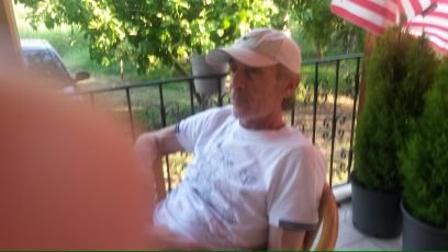 Emekli, Manyak Bir Atatürkçü, Cumhuriyet Hastası, Beşiktaş Aşığı, Sos.Demokrat, Anti Dinci, Anadolu Seyyahı, Caz düşkünü ve Deist