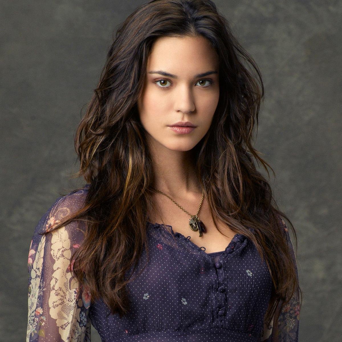 HeavenOrHellAva's profile picture. #OC Everyone has their secrets, right? Mines just a little hard for some to believe.