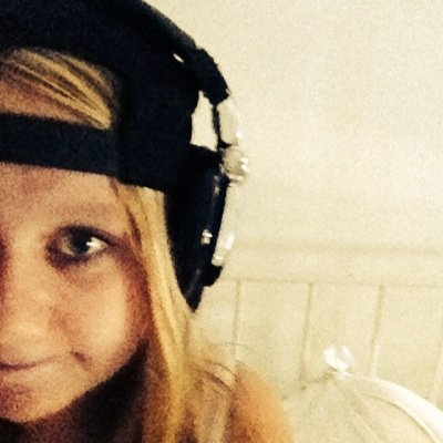 bregzegthallo's profile picture. 