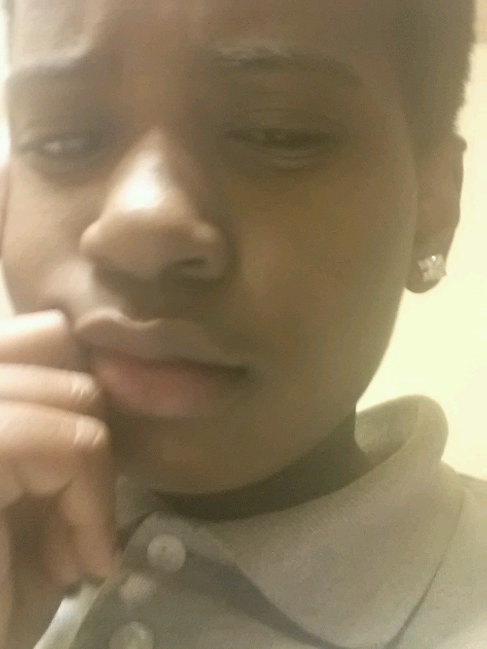 |I'm 19|. |Sagittarius |. |Trying to make it in life|.|I like girl on girl action|. |Don't judge me |. |i show love if u show it back|.|