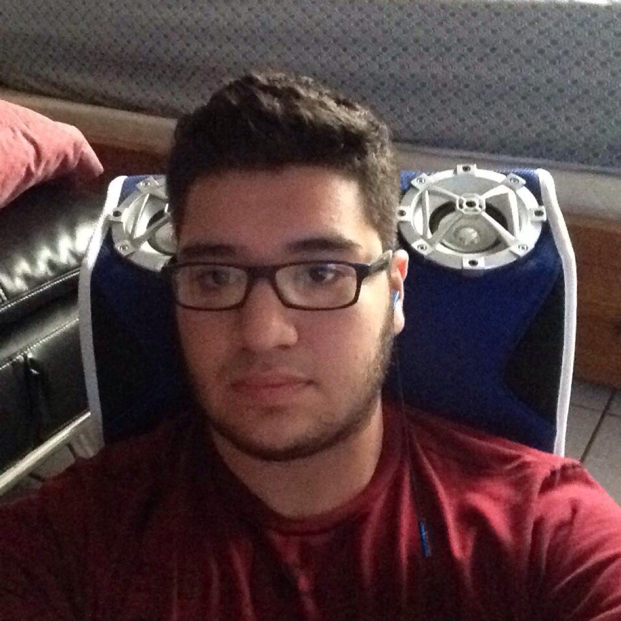 |21| |Gamer| |YouTube: SF Samekiller2213||Gun enthusiast|
