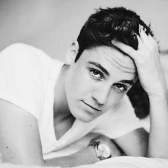 giIinskythot's profile picture. 