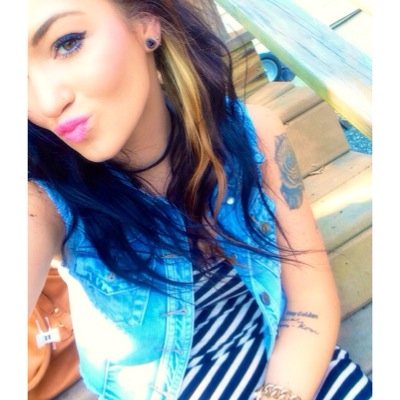 cx0xx's profile picture. kiss my ass ♡