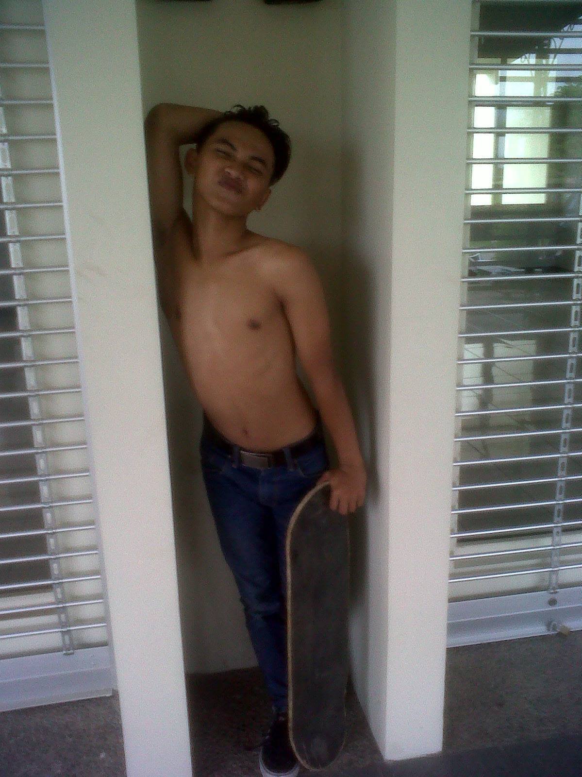 rivalnya234's profile picture. H234DIN